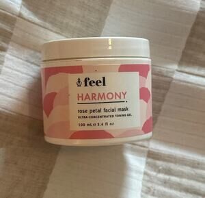 Feel Harmony rose petal facial mask toning gel new